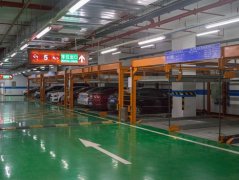 揚(yáng)州國際食品城二期地下車庫環(huán)氧砂漿完工